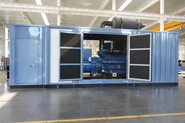1600kW Yuchai blue containerized diesel generator set with Yingge alternator