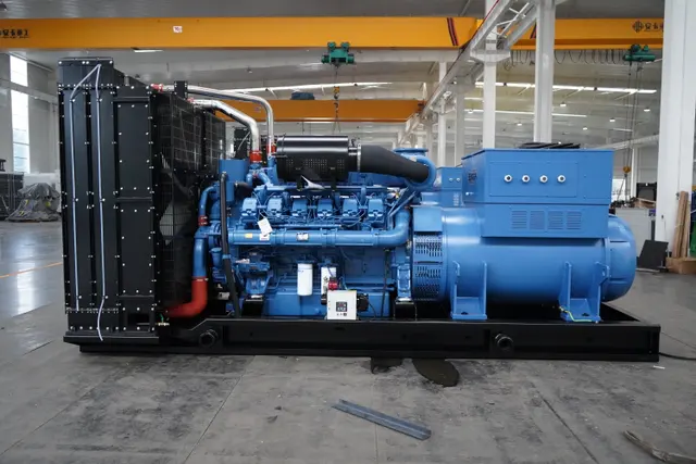 1200kW Yuchai Yingge open-frame diesel generator set