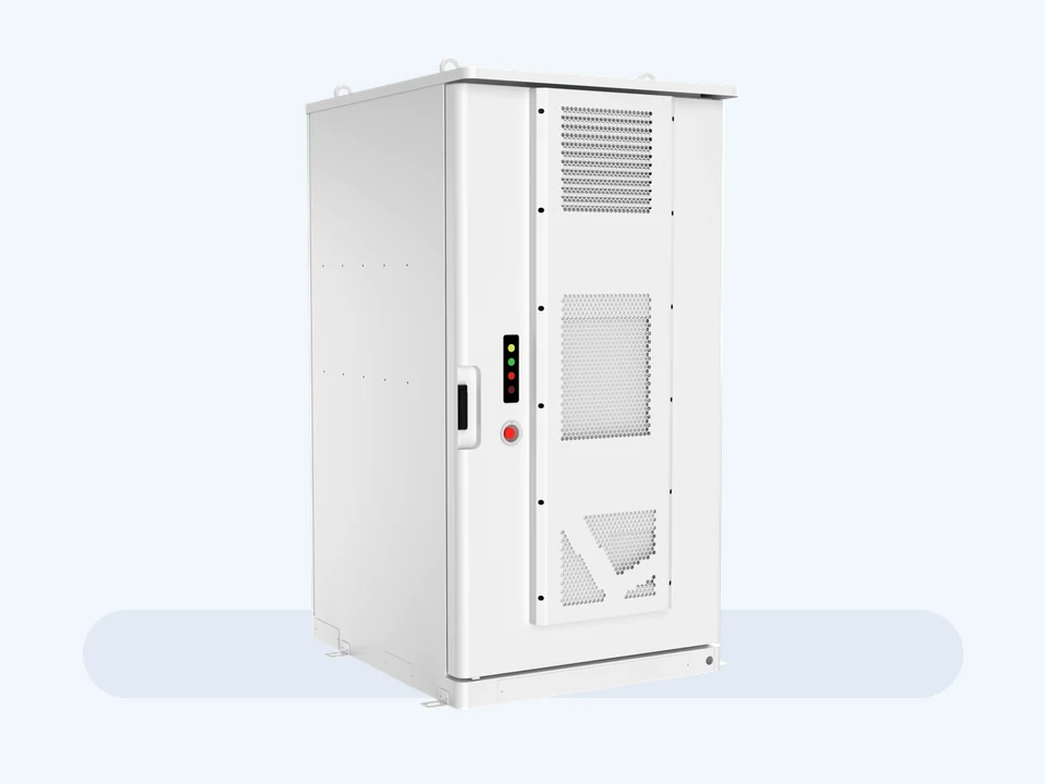 BMS and EMS monitoring for a commercial BESS